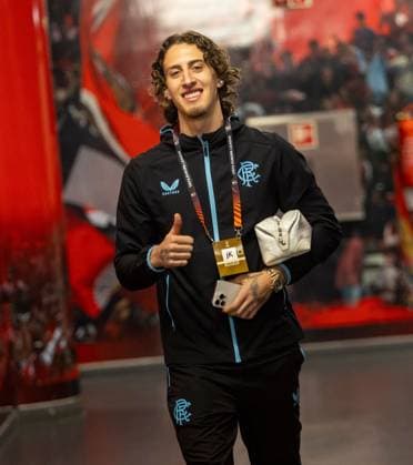 Fabio Silva arrives for the Europa League Round of 16 Match at the Estadio da Luz, Lisbon. Benfica v Rangers, UEFA Europa League, Round of 16, First Leg, Football, Estadio da Luz, Lisbon, Portugal - 07 Mar 2024 EDITORIAL USE ONLY No use with unauthorised audio, video, data, fixture lists, club league logos or live services. Online in-match use limited to 120 images, no video emulation. No use in betting, games or single club league player publications. Copyright: xLukexNickerson RangersxFC Shutterstockx 14380036o