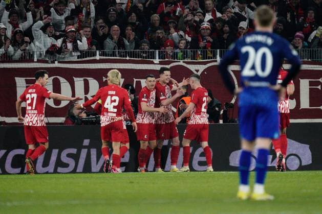 Michael Gregoritsch of SC Freiburg is congratulated after he puts his side 1-0 ahead Freiburg v West Ham United, UEFA Europa League, Round of 16, First Leg, Football, Stade Europa-Park, Freiburg, Germany - 07 Mar 2024 EDITORIAL USE ONLY No use with unauthorised audio, video, data, fixture lists, club league logos or live services. Online in-match use limited to 120 images, no video emulation. No use in betting, games or single club league player publications. Copyright: xDavexWinter Shutterstockx 14373670cd
