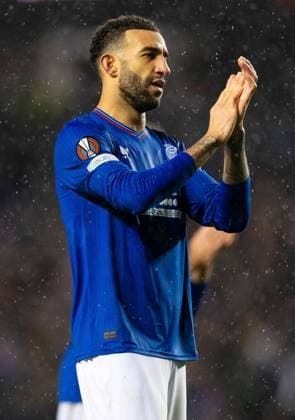 Rangers Defender Connor Goldson applauds the fans after the match during UEFA Europa League Round of 16 Second Leg match at Ibrox. Rangers v Benfica, UEFA Europa League, Round of 16, Second Leg, Football, Ibrox Stadium, Glasgow, UK - 14 Mar 2024 EDITORIAL USE ONLY No use with unauthorised audio, video, data, fixture lists, club league logos or live services. Online in-match use limited to 120 images, no video emulation. No use in betting, games or single club league player publications. Copyright: xLukexNickerson RangersxFC Shutterstockx 14389051cd