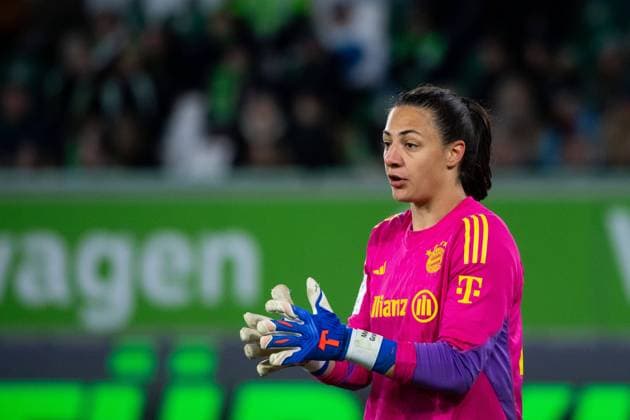 Maria Luisa Mala Grohs (FC Bayern Muenchen, 22), GER, VfL Wolfsburg vs FC Bayern Muenchen, Fussball Google Pixel Frauen Bundesliga, 17. Spieltag, Saison 2023 2024, 23.03.2024 DFB regulations prohibit any use of photographs as image sequences and or quasi-video GER, VfL Wolfsburg vs FC Bayern Muenchen, Fussball Google Pixel Frauen Bundesliga, 17. Spieltag, Saison 2023 2024, 23.03.2024 Wolfsburg Copyright: xEibner-Pressefoto Memmlerx EP_MMR