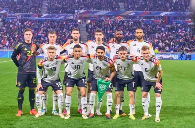 Teamphoto DFB with Maximilian Mittelstädt, DFB 18 Jonathan Tah, DFB 4 Florian Wirtz, Nr. 17 DFB Toni Kroos, DFB 8 Robert Andrich, DFB 23 Marc-Andre ter STEGEN, DFB 22 Ilkay Gündogan, DFB 21 Kai Havertz, DFB 7 Antonio Rüdiger, Ruediger, DFB 2 Joshua Kimmich, DFB 6 Jamal Musiala, DFB 10 in the friendly match FRANCE - GERMANY 0-2 FRANKREICH - DEUTSCHLAND 0-2 in preparation for European Championships 2024 on Mar 23, 2024 in Lyon, France.