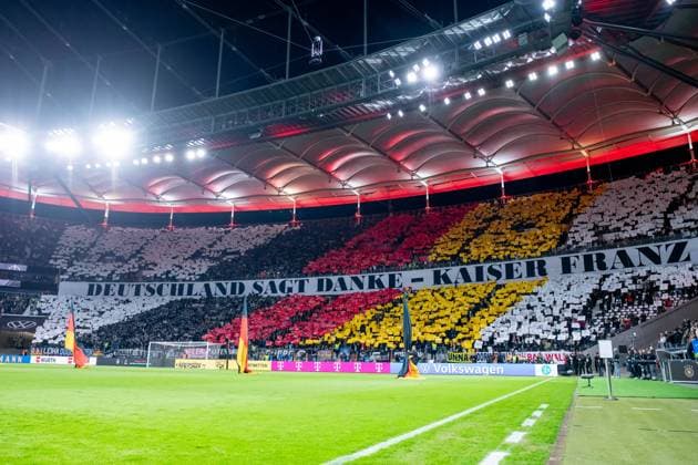 Choreografie zum Gedenken an den verstorbenen franz Beckenbauer mit Fahnen und Banner Deutschland sagt Danke - Kaiser Franz, GER, Deutschland vs Niederlande, DFB Fussball Nationalmannschaft Herren, Laenderspiel, Saison 2023 2024, 26.03.2024 DFB regulations prohibit any use of photographs as image sequences and or quasi-video GER, Deutschland vs Niederlande, DFB Fussball Nationalmannschaft Herren, Laenderspiel, Saison 2023 2024, 26.03.2024 Frankfurt am Main Copyright: xEibner-Pressefoto Memmlerx EP_MMR