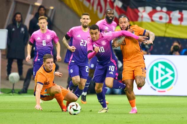 Jamal Musiala, DFB 10 compete for the ball, tackling, duel, header, zweikampf, action, fight against Joey Veerman, NL 16 Memphis DEPAY, NL 10 in the friendly match GERMANY - NETHERLANDS 2-1 DEUTSCHLAND - NIEDERLANDE 2-1 in preparation for European Championships 2024 on Mar 26, 2024 in Frankfurt, Germany.