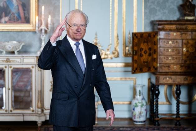 240409 Kung Carl Gustaf och Drottning Silvia efter utdelningen av H.M Konungens medalj för förtjänster om svensk idrott den 9 april 2024 i Stockholm. Copyright: SIMONxHASTEGARD BB240409SH034