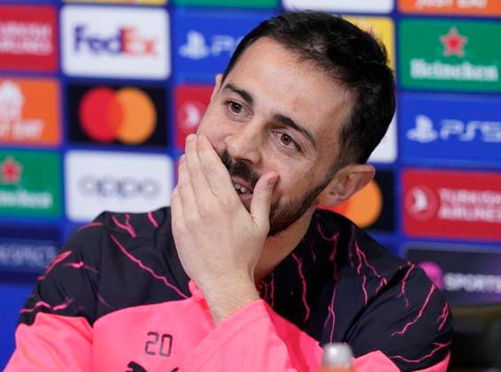 Manchester, England, 16th April 2024. Bernardo Silva of Manchester City speaks at a press conference, PK, Pressekonferenz during the Champions League media access day at the Academy Stadium, Manchester. Picture: Andrew Yates Sportimage EDITORIAL USE ONLY. No use with unauthorised audio, video, data, fixture lists, club league logos or live services. Online in-match use limited to 120 images, no video emulation. No use in betting, games or single club league player publications. SPI-3083-0014