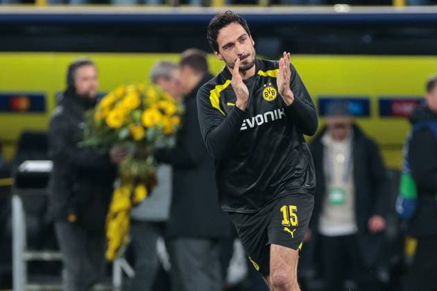 16.04.2024, Fussball, Saison 2023 2024, UEFA Champions League, UCL, Viertelfinale, Runde 2, Rueckspiel, Borussia Dortmund - Atletico Madrid, Mats Hummels (Borussia Dortmund) wird für 500 Spiele geehrt, Dortmund Signal Iduna Park NRW Deutschland xRHR-FOTO DEx Copyright: DennisxEwert RHR-FOTOx RHR-FOTO DE
