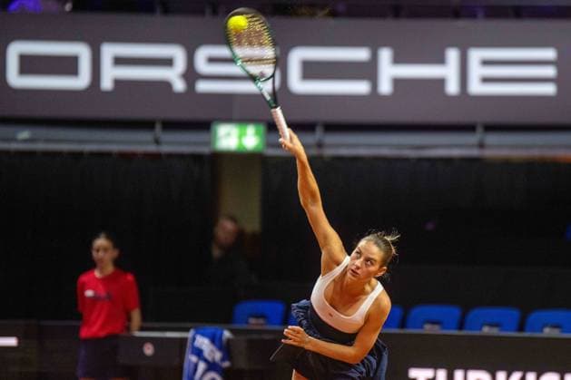 Marta Kostyuk (UKR). xettx,Deutschland, Stuttgart, 17.04.2024, Tennis, Porsche Tennis Grand Prix, Day 5, 2024, Runde 1, M.Kostyuk-L.Siegemund, Porsche Arena Foto: A2 Bildagentur Peter Hartenfelser
