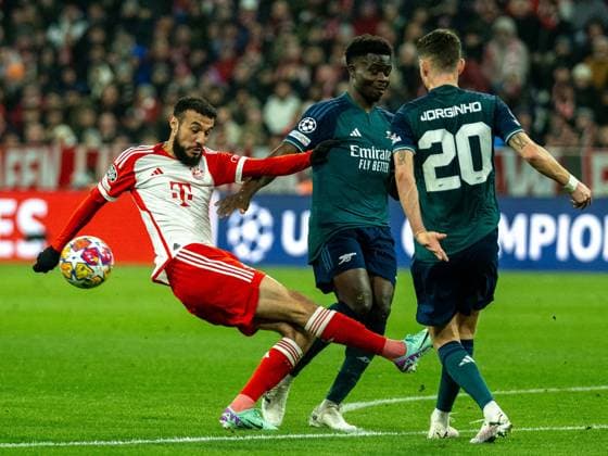 Noussair Marzraoui (FC Bayern Muenchen, 40), Jorginho (FC Arsenal London, 20), GER, FC Bayern Muenchen (FCB) vs. FC Arsenal (ARS), Fussball, UEFA Champions League, Viertelfinal Rueckspiel, Saison 2023 2024, 17.04.2024, DFB DFL regulations prohibit any use of photographs as image sequences and or quasi-video., GER, FC Bayern Muenchen (FCB) vs. FC Arsenal (ARS), Fussball, UEFA Champions League, Viertelfinal Rueckspiel, Saison 2023 2024, 17.04.2024 Muenchen Copyright: xEibner-Pressefoto SaschaxWaltherx EP_EER