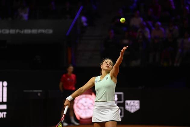 Sport Bilder des Tages Jasmin Paolini (ITA). xettx, Deutschland, Stuttgart, 19.04.2024, Tennis, Porsche Tennis Grand Prix, Day 7, 2024, Viertelfinale, E.Rybakina-J.Paolini, Porsche Arena Foto: A2 Bildagentur Peter Hartenfelser