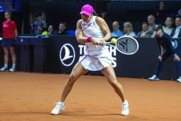 Iga Swiatek (POL). xettx, Deutschland, Stuttgart, 20.04.2024, Tennis, Porsche Tennis Grand Prix, Day 8, 2024, Halbfinale, I.Swiatek-E.Rybakina, Porsche Arena Foto: A2 Bildagentur Peter Hartenfelser