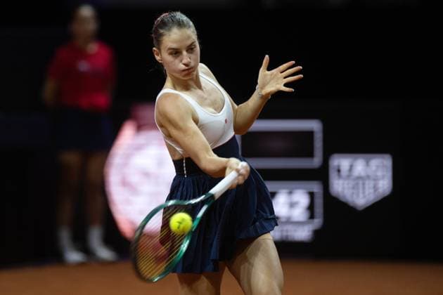 Marta Kostyuk (UKR). xettx, Deutschland, Stuttgart, 20.04.2024, Tennis, Porsche Tennis Grand Prix, Day 8, 2024, Halbfinale, M.Kostyuk-M.Vondrousova, Porsche Arena Foto: A2 Bildagentur Peter Hartenfelser