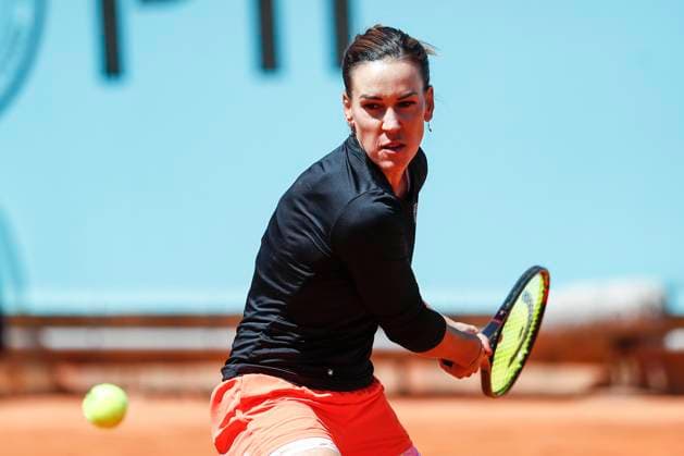 April 22, 2024, Madrid, Madrid, SPAIN: Nuria Parrizas Diaz of Spain in action against Jule Niemeier of Germany during the Mutua Madrid Open 2024, ATP, Tennis Herren Masters 1000 and WTA, Tennis Damen 1000, tournament celebrated at Caja Magica on April 22, 2024 in Madrid, Spain. Madrid SPAIN - ZUMAa181 20240422_zaa_a181_140 Copyright: xIrinaxR.xHipolitox