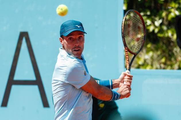 April 23, 2024, Madrid, Madrid, SPAIN: Roberto Bautista Agut of Spain in action against Albert Ramos-Vinolas of Spain during the Mutua Madrid Open 2024, ATP, Tennis Herren Masters 1000 and WTA, Tennis Damen 1000, tournament celebrated at Caja Magica on April 23, 2024 in Madrid, Spain. Madrid SPAIN - ZUMAa181 20240423_zaa_a181_139 Copyright: xIrinaxR.xHipolitox