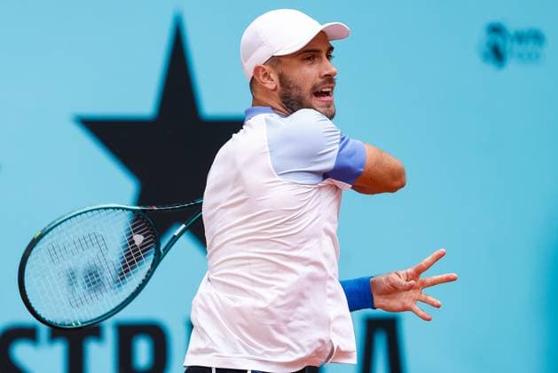 April 24, 2024, Madrid, Madrid, SPAIN: Borna Coric of Croatia in action against Benjamin Hassan of Germany during the Mutua Madrid Open 2024, ATP, Tennis Herren Masters 1000 and WTA, Tennis Damen 1000, tournament celebrated at Caja Magica on April 24, 2024 in Madrid, Spain. Madrid SPAIN - ZUMAa181 20240424_zaa_a181_076 Copyright: xIrinaxR.xHipolitox