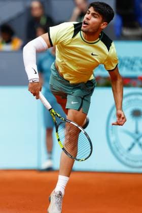 April 28, 2024, Madrid, Madrid, SPAIN: Carlos Alcaraz of Spain in action against Thiago Seyboth Wild of Brazil during the Mutua Madrid Open 2024, ATP, Tennis Herren Masters 1000 and WTA, Tennis Damen 1000, tournament celebrated at Caja Magica on April 28, 2024 in Madrid, Spain. Madrid SPAIN - ZUMAa181 20240428_zaa_a181_163 Copyright: xIrinaxR.xHipolitox
