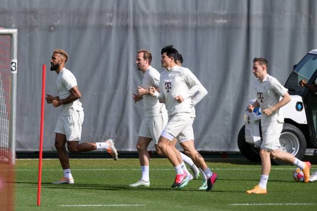Fußball, Championsleague, 20240429, Abschlusstraining, FC Bayern München - Real Madrid. Im Bild Eric Maxim CHOUPO-MOTING (FC Bayern München, 13), Harry KANE (FC Bayern München, 9), Min-jae KIM (FC Bayern München, 3), Noussair MAZRAOUI (FC Bayern München, 40) und Lovro ZVONAREK (FC Bayern München, 34). München Trainingsgelände Säbener Str. 51 Bayern Deutschland Copyright: Passion2Press MarkusxFischerx