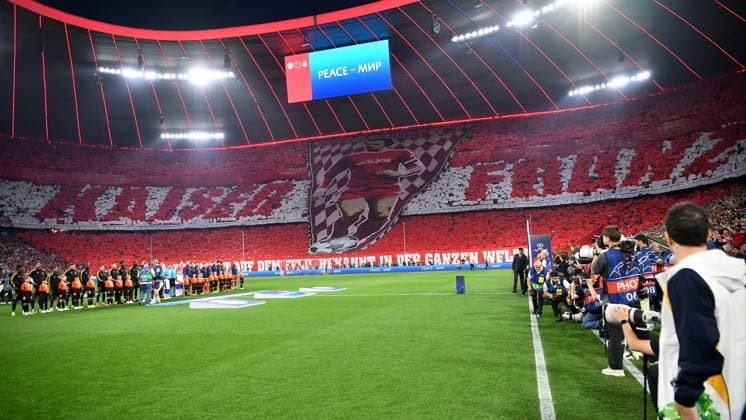 Muenchen, Allianz Arena, 30.04.24, GER, Herren, UEFA Champions League, Achtelfinale, Saison 2023-2024, FC Bayern Muenchen - Real Madrid Bild: Fankurve, Fans, Fanblock Bayern mit Choreografie Only for editorial use! UEFA regulations prohibit any use of photographs as image sequences and or quasi-video. Bayern Deutschland