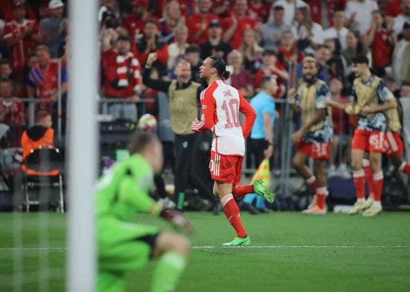 München, Deutschland 30 April 2024: Fussball, Herren, Champions League, Saison 2023 2024, Halbfinale Hinspiel, FC Bayern München - Real Madrid, Allianz Arena 1:1 durch Leroy Sane (FC Bayern München), Tor, Ausgleich, Jubel