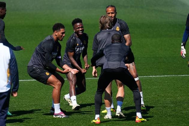 May 7, 2024, Valdebebas, Madrid, SPAIN: Jude Bellingham, Vinicius Junior, Luka Modric, Eder Militao and Ferland Mendy during the training day of Real Madrid prior the UEFA Champions League, Semi Final round 2, football match to play against FC Bayern Munich at Ciudad Deportiva Real Madrid on May 07, 2024 in Valdebebas, Madrid, Spain. Valdebebas SPAIN - ZUMAa181 20240507_zaa_a181_023 Copyright: xOscarxJ.xBarrosox