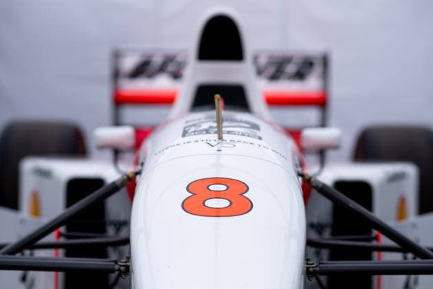McLaren MP4 8 von 1993, Ex Fahrer Ayrton Senna (Brasilien), im Privatbesitz von Sebastian Vettel (Deutschland, Rennfahrer), mit Startnummer 08 ausgestellt im Fahrerlager Imola, ITA, Formel 1 Weltmeisterschaft, Grand Prix Emilia-Romagna Imola, Autodromo Enzo e Dino Ferrari, Media Day, 16.05.2024 ITA, Formel 1 Weltmeisterschaft, Grand Prix Emilia-Romagna Imola, Autodromo Enzo e Dino Ferrari, Media Day, 16.05.2024 Imola Copyright: xEibner-Pressefoto Memmlerx EP_MMR