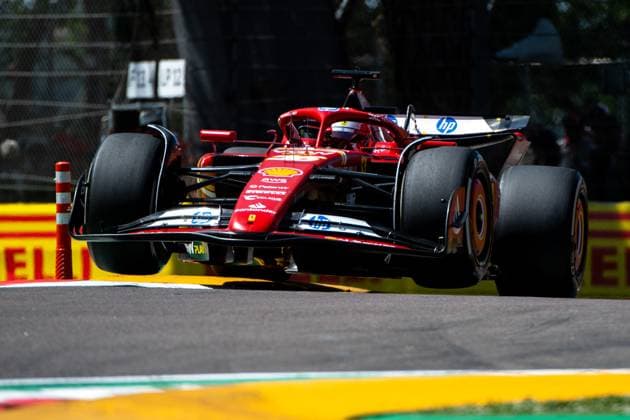 Charles Leclerc (Scuderia Ferrari HP, 16), ITA, Formel 1 Weltmeisterschaft, Grand Prix Emilia-Romagna Imola, Autodromo Enzo e Dino Ferrari, Freies Training, 17.05.2024 ITA, Formel 1 Weltmeisterschaft, Grand Prix Emilia-Romagna Imola, Autodromo Enzo e Dino Ferrari, Ankunft der Fahrer, 17.05.2024 Imola Copyright: xEibner-Pressefoto Memmlerx EP_MMR