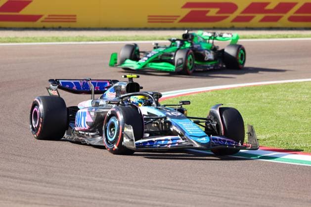 10Pierre Gasly (BWT Alpine F1 Team, 10), 77Valtteri Bottas (Stake F1 Team Kick Sauber, 77), Freies Training 2, FP2 ,ITA, Formel 1 Weltmeisterschaft, Grand Prix Emilia-Romagna Imola, Autodromo Enzo e Dino Ferrari, Media Day, 17.05.2024 ITA, Formel 1 Weltmeisterschaft, Grand Prix Emilia-Romagna Imola, Autodromo Enzo e Dino Ferrari, Media Day, 17.05.2024 Imola Copyright: xEibner-Pressefoto AnnikaxGrafx EP_AGF