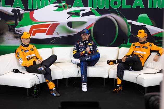 press conference, PK, Pressekonferenz PIASTRI Oscar (aus), McLaren F1 Team MCL38, portrait VERSTAPPEN Max (ned), Red Bull Racing RB20, portrait NORRIS Lando (gbr), McLaren F1 Team MCL38, portrait during the Formula 1 MSC Cruises Gran Premio del Made in Italy e Dell™Emilia-Romagne 2024, 7th round of the 2024 Formula One World Championship, WM, Weltmeisterschaft from May 17 to 19, 2024 on the Autodromo Enzo e Dino Ferrari, in Imola, Italy - F1 - EMILIA-ROMAGNA GRAND PRIX 2024 DPPI Panoramic 240518_R07_EMR_DP_JFR68981-Aprimorado-NR