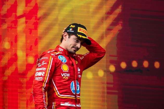 Charles Leclerc (Scuderia Ferrari HP, 16) bei der Siegerehrung auf dem Podium, ITA, Formel 1 Weltmeisterschaft, Grand Prix Emilia-Romagna Imola, Autodromo Enzo e Dino Ferrari, Rennen, 19.05.2024 ITA, Formel 1 Weltmeisterschaft, Grand Prix Emilia-Romagna Imola, Autodromo Enzo e Dino Ferrari, Rennen, 19.05.2024 Imola Copyright: xEibner-Pressefoto Memmlerx EP_MMR