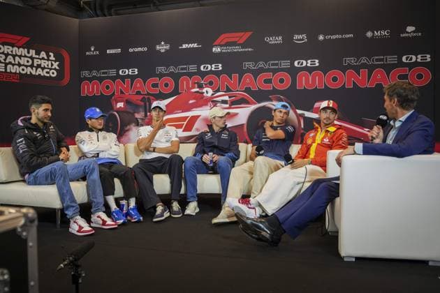 OCON Esteban (fra), Alpine F1 Team A524, TSUNODA Yuki (jap), Visa Cash App RB F1 Team VCARB 01, RUSSELL George (gbr), Mercedes AMG F1 Team W15, VERSTAPPEN Max (ned), Red Bull Racing RB20, ALBON Alexander (tha), Williams Racing FW46, LECLERC Charles (mco), Scuderia Ferrari SF-24, portrait, press conference, PK, Pressekonferenz during the Formula 1 Grand Prix de Monaco 2024, 8th round of the 2024 Formula One World Championship, WM, Weltmeisterschaft from May 23 to 26, 2024 on the Circuit de Monaco, in Monaco - F1 - MONACO GRAND PRIX 2024 DPPI Panoramic 240523_R08_MONACO_DP_DSC01078
