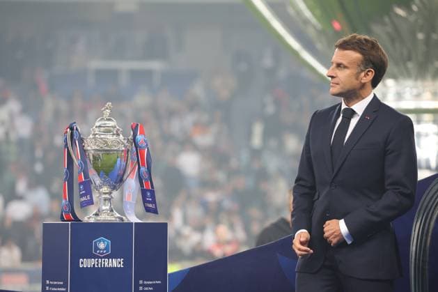 Emmanuel MACRON Prà sident de la Rà publique Francaise lors du match Olympique Lyonnais vs Paris Saint-Germain, Finale Coupe de France, Decathlon Arena stade Pierre Mauroy, le 25 mai 2024 FOOTBALL : Olympique Lyonnais vs Paris Saint-Germain - Finale Coupe de France 25 05 2024 LaurentSanson Panoramic