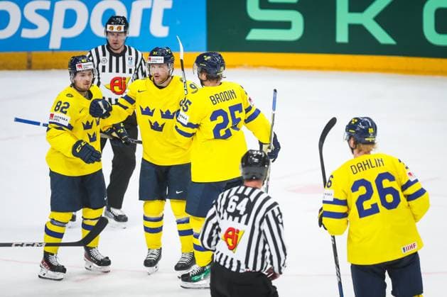 SWEDEN CANADA BRONZE MEDAL GAME IIHF World Championship, WM, Weltmeisterschaft 2024 CZECHIA PRAGUE - OSTRAVA Jonas Brodin, Rasmus Dahlin, Carl Grundstrom, Jesper Froden of Sweden during the bronze medal game of the IIHF Ice hockey, Eishockey World Championship Czechia Prague - Ostrava between Sweden and Canada. O2 Arena, Prague, Czechia, May 26, 2024. PUBLICATION NOT IN SLOVAKIA PUBLICATION NOT IN SVK Prague Copyright: xBranislavxRackox AS0I6798