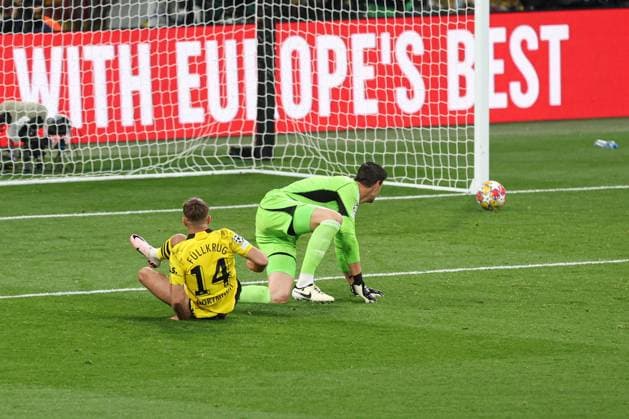 Niclas Füllkrug of Borussia Dortmund hits the post Borussia Dortmund v Real Madrid, UEFA Champions League, Final, Football, Wembley Stadium, London, UK - 01 June 2024 EDITORIAL USE ONLY No use with unauthorised audio, video, data, fixture lists, club league logos or live services. Online in-match use limited to 120 images, no video emulation. No use in betting, games or single club league player publications. Copyright: xPaulxCurrie Shutterstockx 14516316bp
