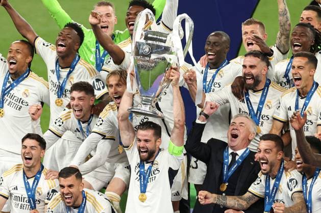 Real Madrid lift the Champions League trophy Borussia Dortmund v Real Madrid, UEFA Champions League, Final, Football, Wembley Stadium, London, UK - 01 June 2024 EDITORIAL USE ONLY No use with unauthorised audio, video, data, fixture lists, club league logos or live services. Online in-match use limited to 120 images, no video emulation. No use in betting, games or single club league player publications. Copyright: xPaulxCurrie Shutterstockx 14516316ev