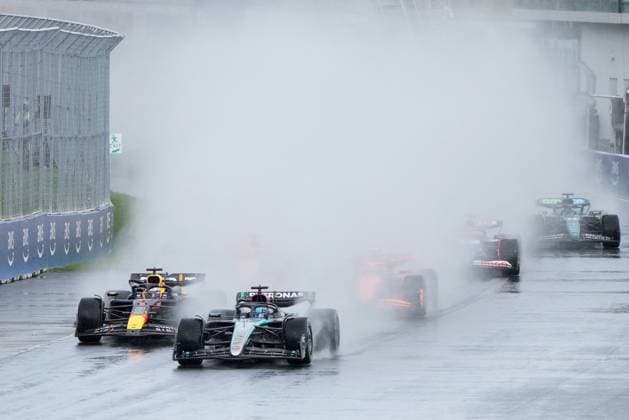 June 9, 2024, Montreal, Pq, CANADA: Mercedes driver George Russell, second from left, of the United Kingdom, leads as Red Bull driver Max Verstappen, of The Netherlands, drives during the Canadian Grand Prix Formula 1 car race, in Montreal, Sunday, June 9, 2024. Canada News - June 9, 2024 - ZUMAc35_ 20240609_zaf_c35_037 Copyright: xChristinnexMuschix