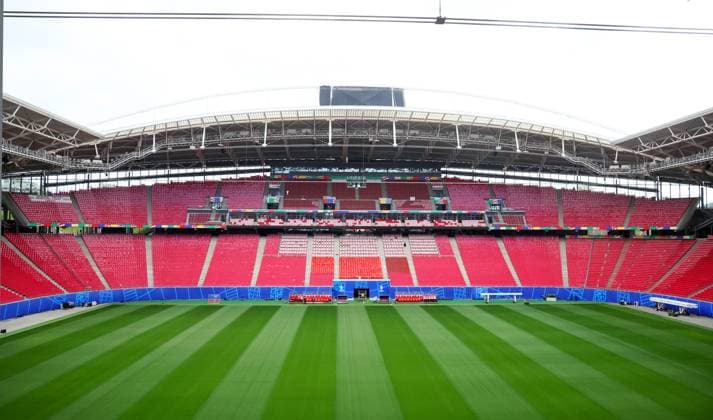 EM Host City Leipzig Stadium Open Media Day Leipzig, 11.06.2024, Stadion Leipzig, Fussball, UEFA EURO, EM, Europameisterschaft,Fussball 2024, Host City Leipzig , Offener Medientag im Stadion. , Im Foto; Stadionansicht, Überblick, Haupttribüne. , Nur zur redaktionellen Nutzung. Only editorial use. ,