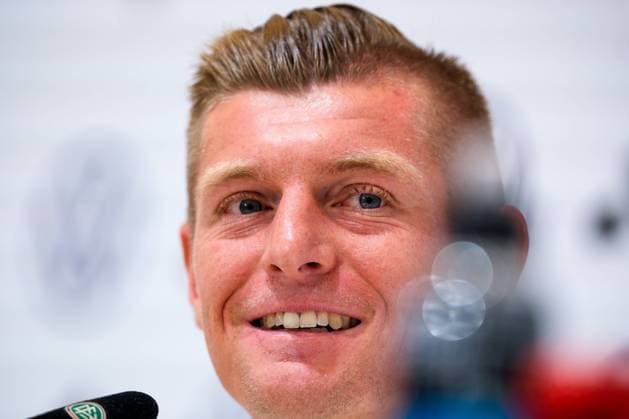 Toni Kroos (Deutschland , 08) lachend, GER, DFB, Pressekonferenz, Fussball Herren Nationalmannschaft Deutschland, UEFA Fussball Europameisterschaft 2024,Herzogenaurach 11.06.2024. GER, DFB, Pressekonferenz, Fussball Herren Nationalmannschaft Deutschland, UEFA Fussball Europameisterschaft 2024,Herzogenaurach 11.06.2024. Herzogenaurach Copyright: xEibner-Pressefoto FlorianxWieganx EP_FWD