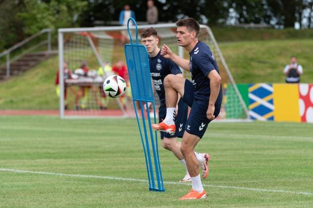 EURO 2024, Nationalteam Dänemark, Training Joakim Maehle Pedersen (Daenemark, 05) Oeffentliches Training Nationalmannschaft Daenemark, UEFA Fussball Europameisterschaft 2024, Herren, EM 2024, GER, 11.06.2024, Oeffentliches Training Nationalmannschaft Daenemark, UEFA Fussball Europameisterschaft 2024, Herren, EM 2024, GER, 11.06.2024 Freudenstadt Copyright: xEibner-Pressefoto WolfgangxFrankx EP_WFK