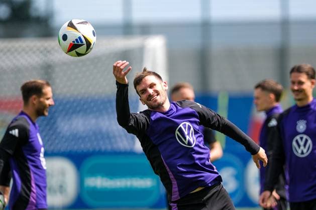 Pascal Groß (Deutschland , 05) am Ball, GER, DFB, Training, Fussball Herren Nationalmannschaft Deutschland, UEFA Fussball Europameisterschaft 2024, Herzogenaurach 12.06.2024. GER, DFB, Training, Fussball Herren Nationalmannschaft Deutschland, UEFA Fussball Europameisterschaft 2024, Herzogenaurach 12.06.2024. Herzogenaurach Copyright: xEibner-Pressefoto FlorianxWieganx EP_FWD