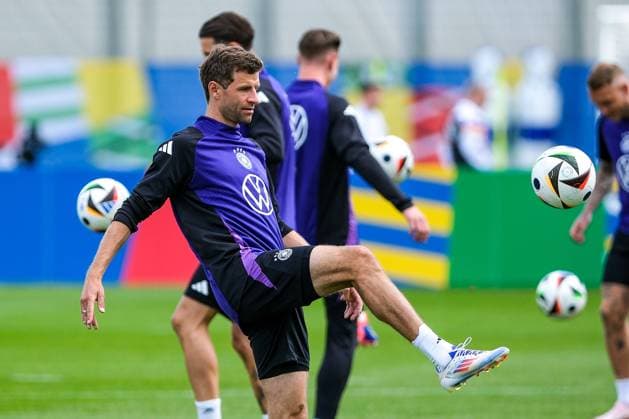 Thomas Mueller (Deutschland , 13) am Ball, GER, DFB, Training, Fussball Herren Nationalmannschaft Deutschland, UEFA Fussball Europameisterschaft 2024, Herzogenaurach 12.06.2024. GER, DFB, Training, Fussball Herren Nationalmannschaft Deutschland, UEFA Fussball Europameisterschaft 2024, Herzogenaurach 12.06.2024. Herzogenaurach Copyright: xEibner-Pressefoto FlorianxWieganx EP_FWD