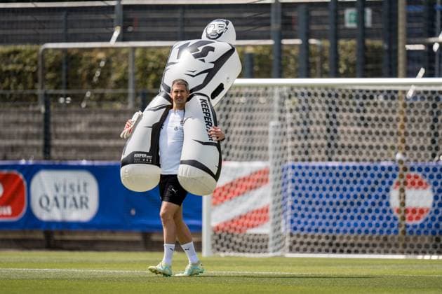 EURO 2024, Nationalteam Österreich, Training SOCCER - UEFA EURO, EM, Europameisterschaft,Fussball 2024 BERLIN,GERMANY,13.JUN.24 - SOCCER -UEFA EURO 2024, OEFB, Oesterreichischer Fussball-Bund, training. Image shows goalkeeper coach Michael Gspurning (OEFB). GEPAxpictures xJohannesxFriedl