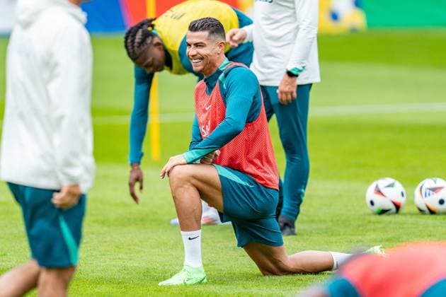 Cristiano Ronaldo Portugal Training EURO2024, Public Training, Oeffentliches Training, Herren, Fussball, 14.06.2024 Portugal Training EURO2024, Public Training, Oeffentliches Training, Herren, Fussball, 14.06.2024 Guetersloh Copyright: xEibner-Pressefoto BahhoxKarax EP_POR