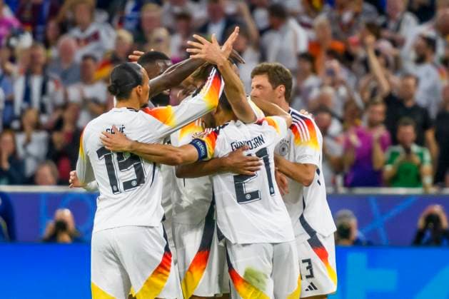 GER, UEFA Euro 2024, Gruppe A, Deutschland (GER) vs Schottland (SCO) 14.06.2024, Allianz Arena, Muenchen, GER, UEFA Euro 2024, Gruppe A, Deutschland (GER) vs Schottland (SCO) , im Bild Jubel nach dem Tor zum 4-0 durch Niclas Füllkrug Fuellkrug (Germany 9) mit Thomas Müller Mueller (Germany 13) ??lkay Gündo??an Ilkay Guendogan (Germany 21) Thomas Müller Mueller (Germany 13)