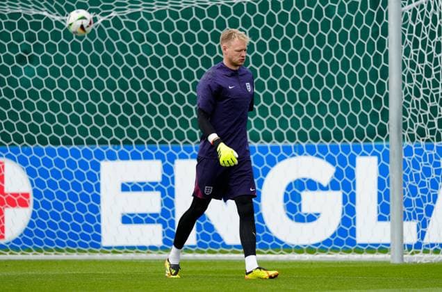 Jordan Pickford of England England Training Session and press conference, PK, Pressekonferenz UEFA European Championship, EM, Europameisterschaft 2024, Group C, Football, Spa & Golf Resort Weimarer Land, Blankenhain, Germany, 15 Jun 2024 EDITORIAL USE ONLY No use with unauthorised audio, video, data, fixture lists, club league logos or live services. Online in-match use limited to 120 images, no video emulation. No use in betting, games or single club league player publications. Copyright: xDavexShopland Shutterstockx 14523791i