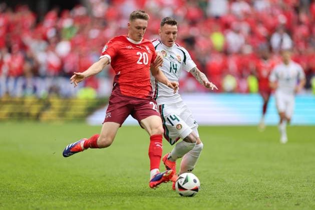 15.06.2024, Fussball Europameisterschaft, UEFA EURO, EM, Europameisterschaft,Fussball 2024, Ungarn - Schweiz, Gruppe A, Köln Stadion, v.l., Michel Aebischer (Schweiz), Bendeguz Bolla (Ungarn) Copyright: HMBxMedia