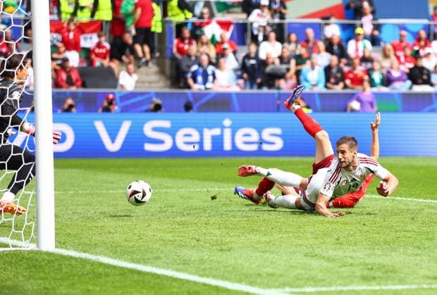Barnabas Varga of Hungary scores to make it 2-1 Hungary v Switzerland, UEFA European Championship, EM, Europameisterschaft 2024, Group A, Football, Cologne Stadium, Cologne, Germany, 15 Jun 2024 EDITORIAL USE ONLY No use with unauthorised audio, video, data, fixture lists, club league logos or live services. Online in-match use limited to 120 images, no video emulation. No use in betting, games or single club league player publications. Copyright: xMichaelxZemanek Shutterstockx 14539265bo