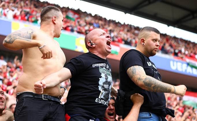 Hungary fans celebrate as Barnabas Varga of Hungary scores to make it 2-1 Hungary v Switzerland, UEFA European Championship, EM, Europameisterschaft 2024, Group A, Football, Cologne Stadium, Cologne, Germany, 15 Jun 2024 EDITORIAL USE ONLY No use with unauthorised audio, video, data, fixture lists, club league logos or live services. Online in-match use limited to 120 images, no video emulation. No use in betting, games or single club league player publications. Copyright: xMichaelxZemanek Shutterstockx 14539265br