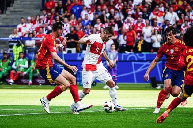 Torschuss Torchance Andrej Kramaric (Kroatien, 09) GER, Spanien vs. Kroatien, Fussball Europameisterschaft, UEFA EURO, EM, Europameisterschaft,Fussball 2024, Gruppe B, Spieltag 1, 15.06.2024 GER, Spanien vs. Kroatien, Fussball Europameisterschaft, UEFA Euro 2024, Gruppe B, Spieltag 1, 15.06.2024 Berlin Copyright: xEibner-Pressefoto MarcelxvonxFehrnx EP_MFN
