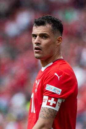Granit Xhaka (Schweiz, 10) mit Kapitaensbinde, GER, Hungary (HUN) vs Switzerland (SUI), Fussball Europameisterschaft, UEFA EURO, EM, Europameisterschaft,Fussball 2024, Gruppe A, 1. Spieltag, 15.06.2024 GER, Hungary (HUN) vs Switzerland (SUI), Fussball Europameisterschaft, UEFA EURO 2024, Gruppe A, 1. Spieltag, 15.06.2024 Koeln Copyright: xEibner-Pressefoto Memmlerx EP_MMR