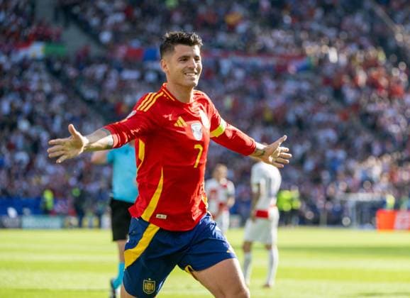 Fussball, Herren, Saison 2023 24, UEFA EURO, EM, Europameisterschaft,Fussball 20204, Gruppe B (1. Spieltag) in Berlin, Spanien - Kroatien, Alvaro Morata (Spanien), Jubel nach Tor zum 1:0, 15.06. 2024, Copyright: xMatthiasxKochx