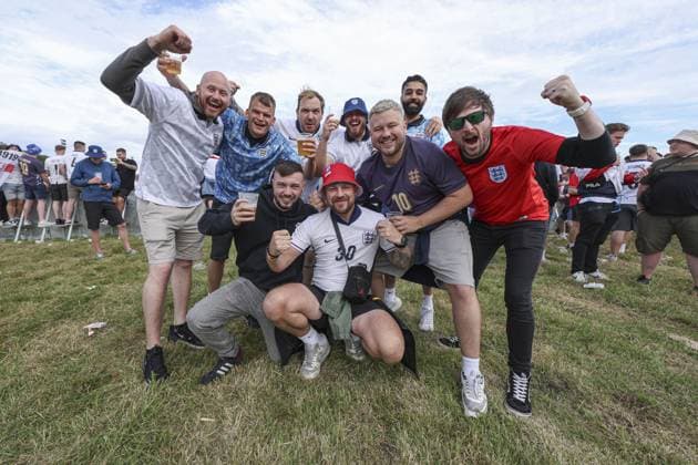 A general view of England fans in the fan zone at Trabrennbahn, Gelsenkirchen, Germany Serbia v England, UEFA European Championship, EM, Europameisterschaft 2024, Group C, Football, Arena Aufschalke, Gelsenkirchen, Germany - 16 Jun 2024 EDITORIAL USE ONLY No use with unauthorised audio, video, data, fixture lists, club league logos or live services. Online in-match use limited to 120 images, no video emulation. No use in betting, games or single club league player publications. Copyright: xPaulxCurrie Shutterstockx 14541951bt